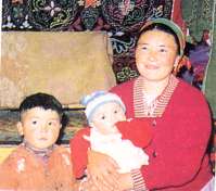 family2.jpg (7344 bytes)